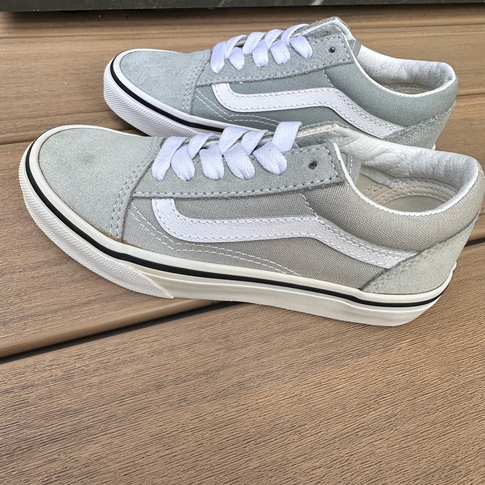 Vans old skools in pure grey. Brand new size 13.